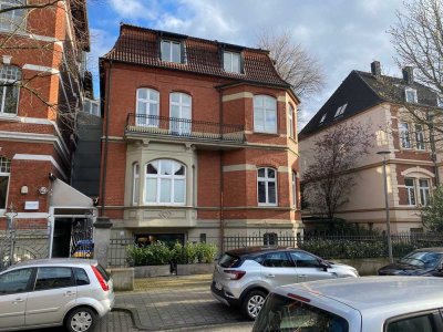 Großzügige Traumwohnung (4-Zimmer sanierter Altbau mit Garten) im Erphoviertel