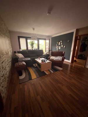 2-Zimmer-Wohnung mit Balkon und Aufzug in Oberderdingen