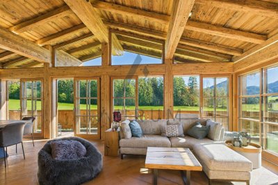 Chalet in idyllischer Sonnen- und Naturlage am Waldrand