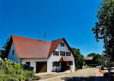 Preisoptimiert: 
1-2 FH Landhaus Bj.`90 - 250 m² Wfl. 
in Dorflage v. Kirchheim/Dirgenheim