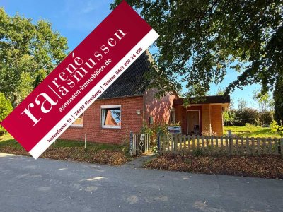 ASMUSSEN IMMOBILIEN - FESTPREIS - Ehem. Kate im beliebten Angeln