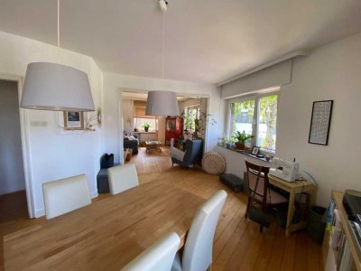 Charmante, helle 2,5-Zi-Whg. mit Balkon zentrale Lage in Kamp-Lintfort