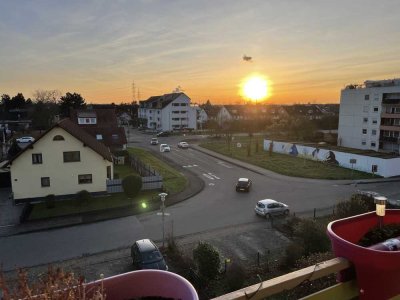 Interessante 3 Zimmer ETW, im 3 OG mit Loggia in Leopoldshafen