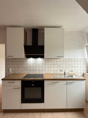 Ruhige Wohnung mit großer Terrasse zu vermieten