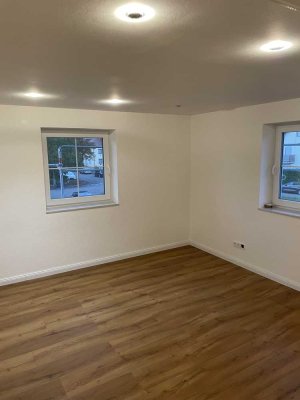 Geschmackvolle 2- Zimmer-Wohnung mit gehobener Innenausstattung in Durmersheim