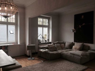 Stilvolle und geräumige Altbauwohnung in Elberfelder Nordstadt, kein Balkon!