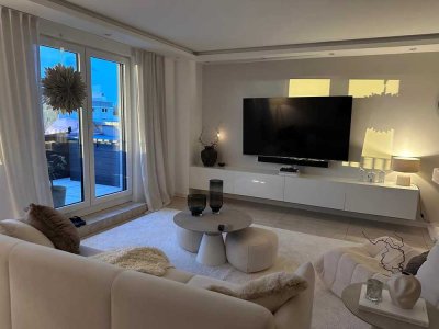 Penthouse mit Weitblick – Stilvolle Eleganz am grünen Stadtrand Münchens