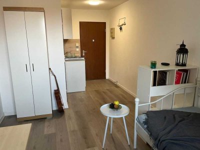 Voll möblierte 1-Zimmer-Wohnung Erlangen Innenstadt - all-inclusive, Top-Lage