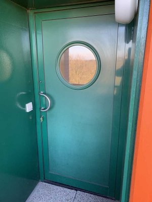 Stilvolle, vollständig renovierte 1,5-Zimmer-Wohnung mit geh. Innenausstattung mit EBK in Bremen