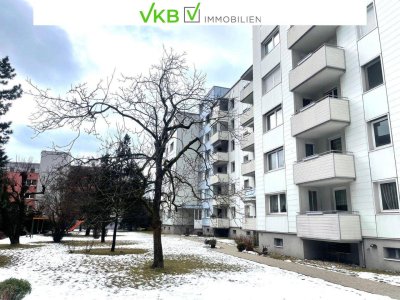 BESTLAGE FROSCHBERG – Stilvolles Wohnen auf 4 Zimmern mit Loggia und Garage