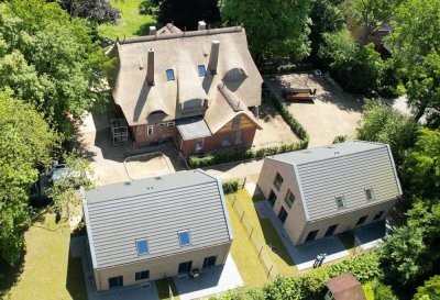 Willkommen in Bergstedt!
Neubau-Doppelhaushälfte als Erstbezug
in familienfreundlicher Lage