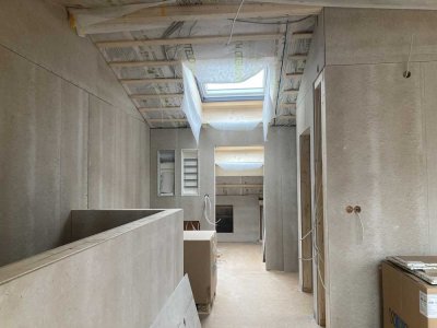 2-Zimmer-Wohnung Neubau mit eigenem Eingang in Doppelhaushälfte