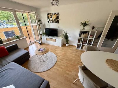 Helle und ansprechende Wohnung mit 2 Zimmern / Balkon / Einbauküche in Möglingen