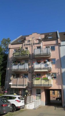 SÜDVORSTADT--Klasse DG-Maisonette -2-Zi.WE, SÜD-Balkon+ Stellplatz- Fernblick