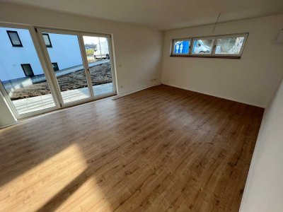 Moderne 2-Zimmer-Erdgeschosswohnung ab dem 01.07.2025