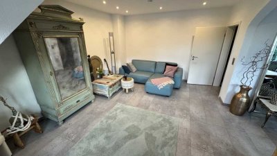 3,5-Zimmer-Maisonette (87qm; 998€ kalt) – hell, modern mit eigenem Stellplatz