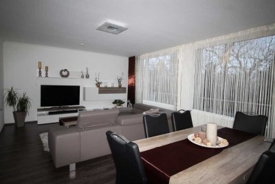 Neuss Zentrum Helle Ruhige 2 Zimmer Wohnung v. Privat