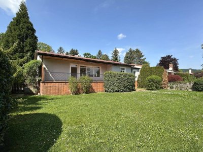 Haus mit Garten und Fernblick in absoluter Ruhelage