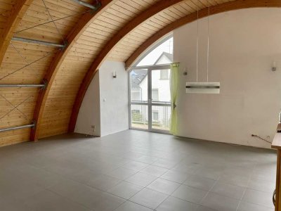 Moderne 2‑Zimmer Dachgeschosswohnung in Mörfelden-Walldorf