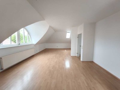 Dachgeschosswohnung mit Westbalkon und TG-Stellplatz