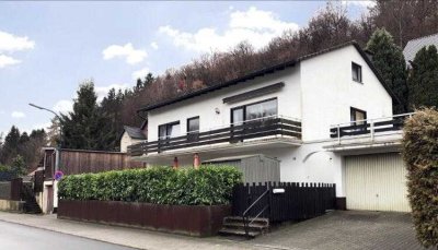 Modernisierte 3-Raum-Wohnung mit Terrasse in Bad Soden-Salmünster