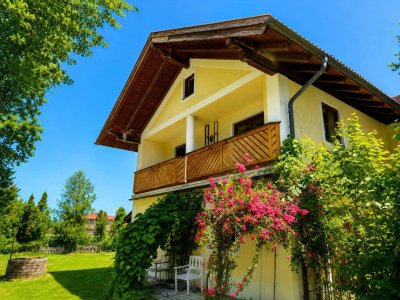 Salzburg - Gneis: Traumhaftes Einfamilienhaus am Grünland