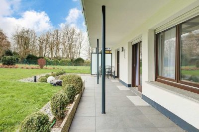 Attraktive Gartenwohnung mit Doppelgarage im beliebten Wohngebiet von Hachenburg - Rothenberg!