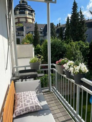 Traumhafte 3-Zimmer-Altbauwohnung mit Balkon und Wasserturmblick in Mönchengladbach!