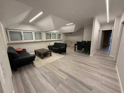 Vollständig renovierte Wohnung mit dreieinhalb Zimmern sowie Balkon und EBK in Rheinfelden