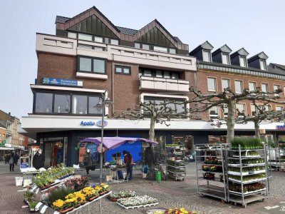 Wohnen am Markt: Lichtdurchflutete Wohnung mit großem Balkon in Geldern