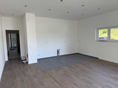 Geschmackvolle 2-Zimmer-Erdgeschosswohnung mit gehobener Innenausstattung mit Terasse in Weilerswist
