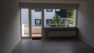 3,5 Zimmer mit Balkon und TG-Platz