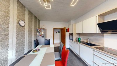 !!! Wohn-Geschäftshaus, mit 2 großen Wohnungen und 1 Büro !!!