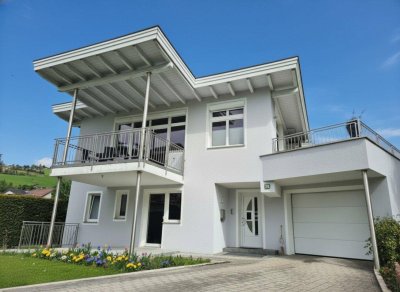 Top-Angebot ! Modernes Familienhaus in Ruhelage
