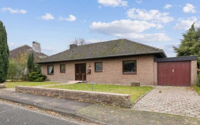 Großzügiger Bungalow mit Vollkeller und Garage in wunderbarer Lage am Rande von Schwarzenbek