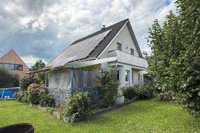 Modernes Familienidyll im Grünen – Energieeffizientes EFH mit PV-Anlage in ruhiger Lage nahe Dachau