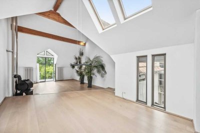Lichtdurchflutete Galerie-Wohnung