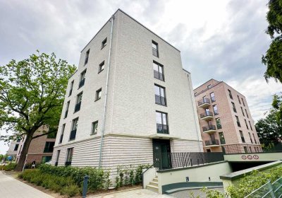 Geschmackvolle 2 Zimmer Terrassen-Wohnung mit Einbauküche in Stellingen