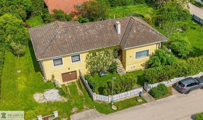 Charmanter Bungalow in Tattendorf – Wohnen in idyllischer Ruhelage