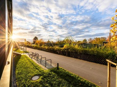 2-Zimmer-Erdgeschoss-Wohnung mit Loggia nahe der Elbterrasse