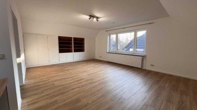 Wohnen mit Charakter: Großzügige 2,5-Zimmer-Wohnung in Hamburg-Niendorf