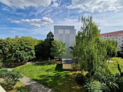 *Ab 01.01.2026 - Renovierte 3 Zimmer-Wohnung anmieten und 2 NKM geschenkt bekommen!*