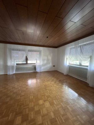 Ansprechende 4,5-Zimmer-Erdgeschosswohnung in Burgrieden