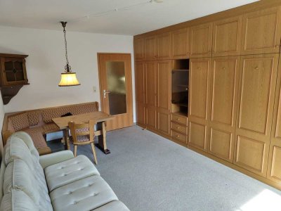 günstige Warmmiete, incl. Tiefgaragenstellplatz & Aufzug.