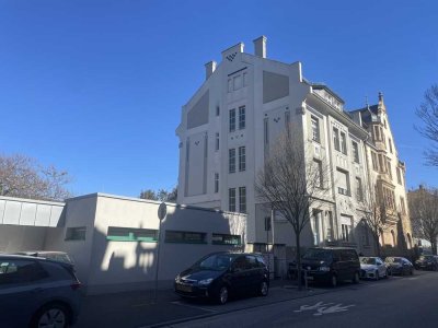 Wohnen, leben, vermieten - Flexible Altbauvilla mit Rheinblick