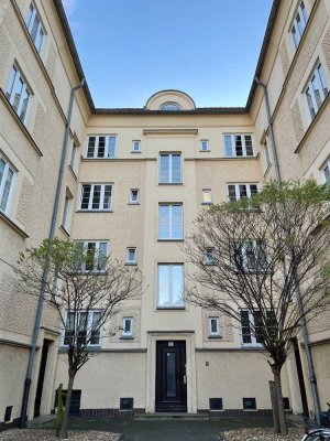 Attraktives Investment / vermietete 2-Raum Wohnung mit Blick ins Rosental