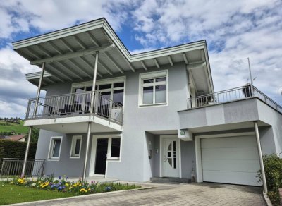 Top-Angebot ! Modernes Familienhaus in Ruhelage