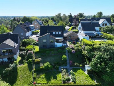 EFH mit 2 Garagen und unverbaubarem Blick