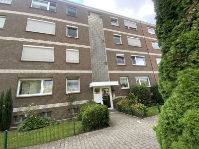 Schicke Eigentumswohnung mit Loggia und Stellplatz in ruhiger Wohnlage!