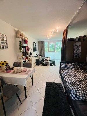 **Helles Apartment in Mannheim-Neuostheim – ideal für Studierende**